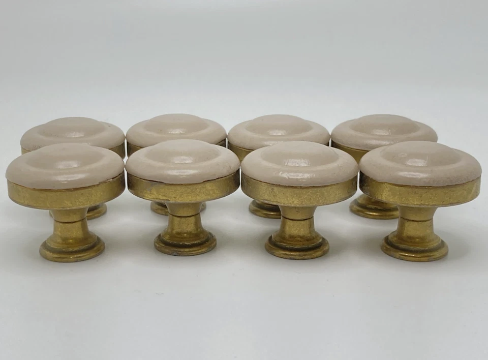 Винтажная латунная ручка выдвижного ящика шкафа с бежевой деревянной крышкой CK-2515 Canada MCM лот из 8 - Изображение 1 из 4