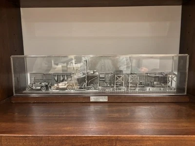 *RARE* FRANKLIN MINT “THE 1913 MODEL T ASSEMBLY LINE” PEWTER WITH GLASS COVER - Image 1 of 4