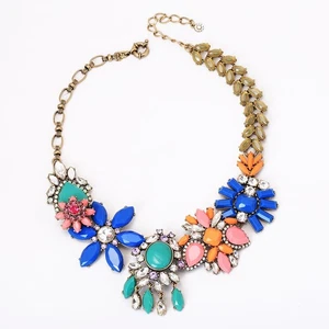 Vintage colored gemstones flowers asymmetrical tassel bib necklace for women - Picture 1 of 5