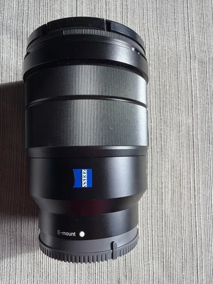 Sony ZEISS Vario-Tessar T FE 16-35m F4 ZA OSS Lens for E Mount Mirrorless+filter - Image 1 of 4