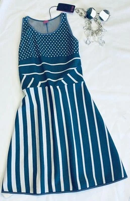 Vestido de verano Save the Queen a rayas de moda italiana  Foto 1 de 4