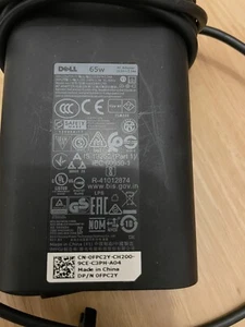 Genuine Dell HA65NM130 65w 19.5V Pin: 7.5mm x 5mm AC Adapter Charger Original - Picture 1 of 2