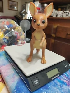 Kangaroo Figure - Imagen 1 de 5