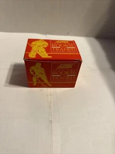 1990 91 Score Rookie and Traded NHL Hockey Unsealed 110 Card Set Jagr - Bild 1 von 4