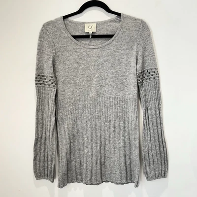 Suéter acanalado Qi 100 % cachemir para mujer talla pequeña adornado neutro *b90 Foto 1 de 4