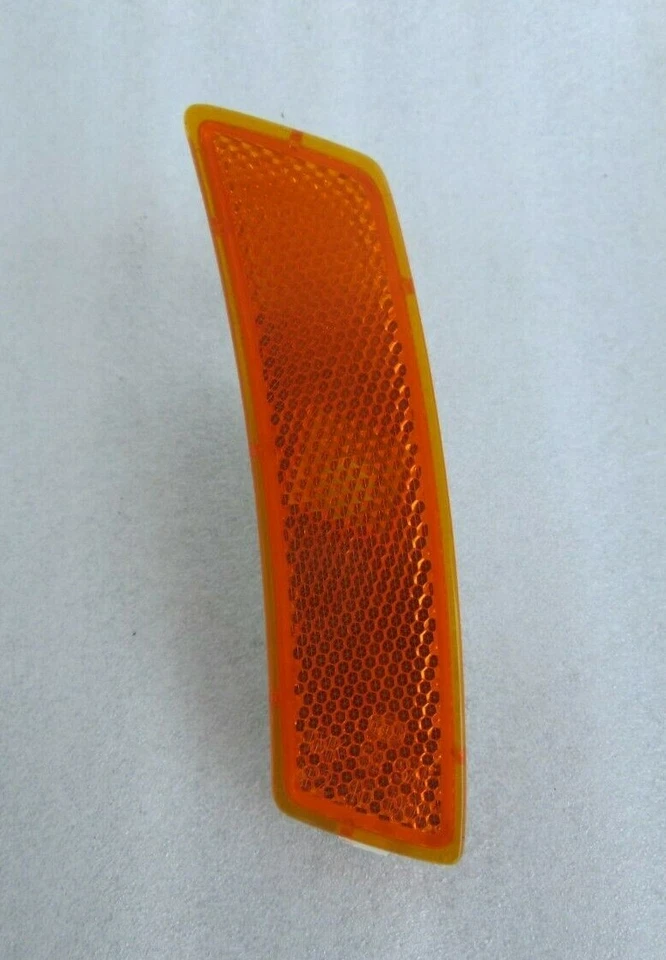 LÁMPARA MARCADORA ÁMBAR DELANTERA DERECHA VOLKSWAGEN ESCARABAJO 5C5945072A ORIGINAL OEM Foto 1 de 4