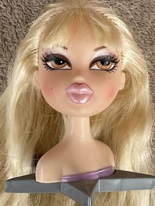 Bratz Doll Head Gamez Rina Blonde Rare - Picture 1 of 4
