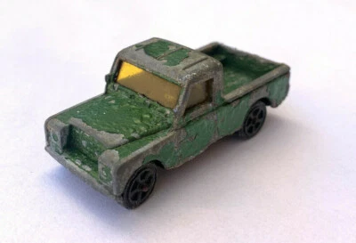 CORGI JUNIORS WHIZZWHEELS LAND ROVER DIECAST TO RESTORE MADE IN GREAT BRITIAN - Image 1 of 4