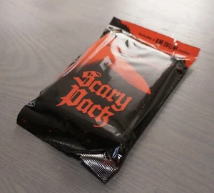 Cards Against Humanity - Scary Pack mit Poster - Offizielles Erweiterungspaket Neu - Bild 1 von 6