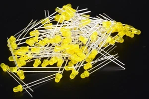 Foggy 100 Diodes LED Leds Yellow 3mm Light Diffused + Resistances A2B3.A2C48 - Picture 1 of 1