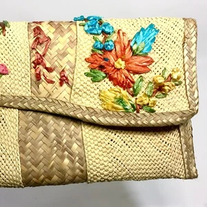 VTG Straw Floral Clutch Bag Hand Stitched Jamaica Tropical TIKI Kitschy Beach - Picture 1 of 11