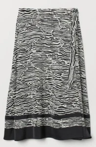 H&M Damen-Wickelrock Zebramuster schwarz & weiß Größe 4 neu mit Etikett  - Bild 1 von 6