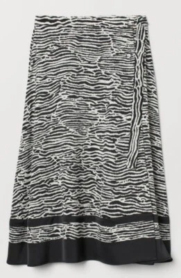 Falda envolvente para mujer H&M con estampado de cebra blanca y negra talla 4 nueva con etiquetas  Foto 1 de 4