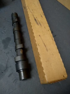 81-83 Árbol de levas SUBARU OEM 415-3220 1.6 1600CC 97 CI CMC 230201 SOHC NUEVO EN CAJA - Imagen 1 de 5