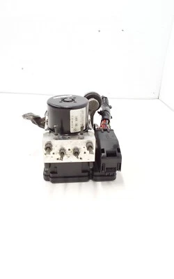 2013 Mercedes-Benz C250 ABS Anti Brake Pump Control Module Unit OEM A1729014000 - Image 1 of 4