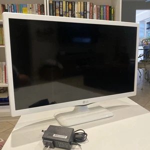 LG TV 1080p HD 24LF4520-WU 24” LED Working White HDMI Composite Component VGA - Picture 1 of 6