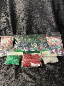 Konvolut Weihnachten Sortiment Perlen zum Basteln und Schmuckbasteln - Bild 1 von 6