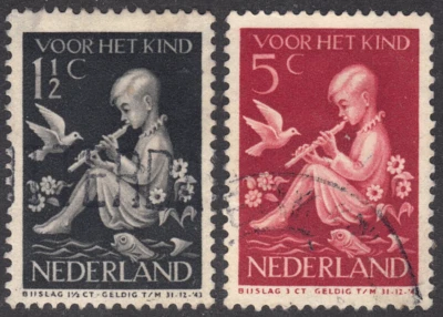 1938 Netherlands SC# B108-B111 - Child with Bird - 2 Different - Used - Image 1 of 2