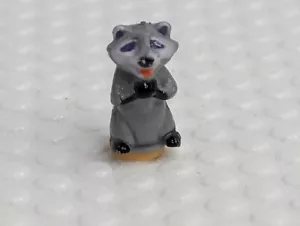 Figura Disney Polly Pocket Meeko Pocahontas 1/2 pulgada - Imagen 1 de 4