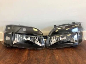 Headlights 4Piece Black Fits 95-01 Ford Explorer/97 Mercury Mountaineer - Picture 1 of 3