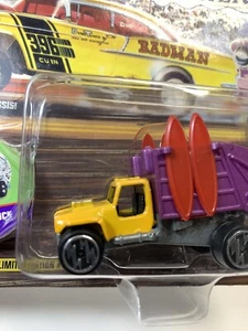 WACKY WINNERS Johnny Lightning GARBAGE TRUCK w/ SURFBOARDS new - Picture 1 of 13