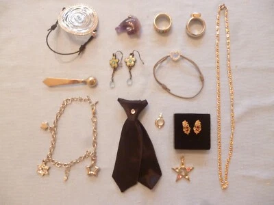 Kette - Ohrringe - Brosche - Ringe - Konvolut - Modeschmuck - Bild 1 von 4