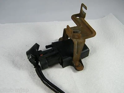 Ford Thunderbird 1994 OEM colector sensor de presión absoluta con soporte Foto 1 de 4