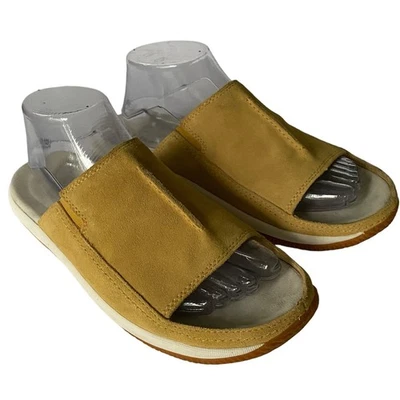 L.L. Sandalias Bean para mujer de gamuza talla 9 medianas de cuero amarillo/tostado Foto 1 de 4