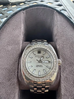 Reloj para mujer Zodiac Desert Falcon: esfera madreperla: bisel de cristal  Foto 1 de 4