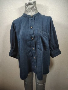 Banana Republic Denim Short Sleeve Blouse Size L Front Pockets - Picture 1 of 11