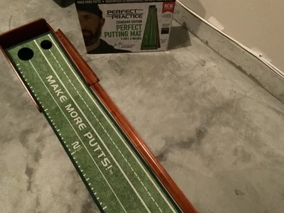 Коврик для паттинга PERFECT PRACTICE Perfect с автоматическим возвратом мяча СТАНДАРТНОЕ ИЗДАНИЕ 9 футов 6 дюймов - Изображение 1 из 4