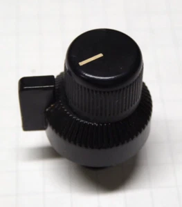 Drehknopf 2-teilig - 19mm Ø - für ASC Tonbandgerät AS5000T, AS6000T        (ASC) - Picture 1 of 4