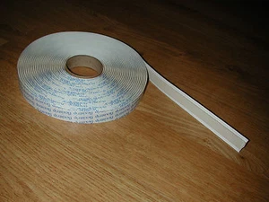Butyl-rubber Flexistrip glazing tape brown,white 19m x12mm x2.5mm waterproof - Picture 1 of 8