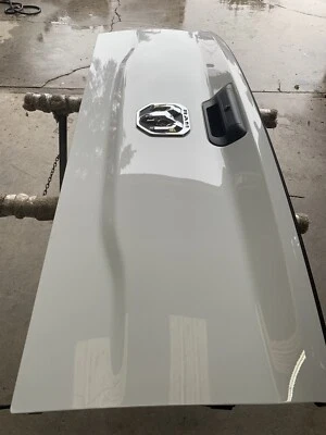 2019-25 Dodge Ram Tailgate,  NEW Takeoff  OEM ,  2500 /3500 Series, WHITE - Image 1 of 4