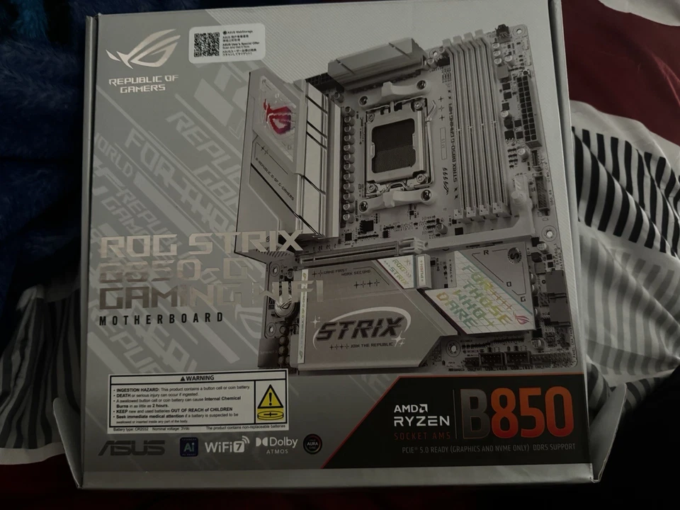 ASUS ROG STRIX B850-G GAMING WIFI AMD B850 Socket AM5 micro ATX Foto 1 de 2