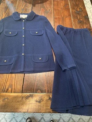 Vtg Castleberry London Pleated Skirt Suit Sz12 Navy  Knit Old Money Country Club - Image 1 of 4