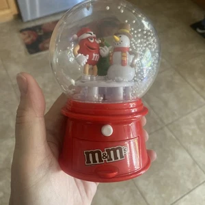 M&M's Light-Up Musical Snow Globe Candy Dispenser 2014 Works Great - Picture 1 of 6
