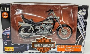 Maisto 1:18 Harley-Davidson 95th Anniversary Models Series 3 - Picture 1 of 2