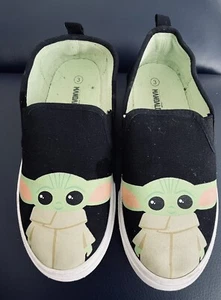 Mandalorian Baby Yoda Grogu Graphic Slip-On Canvas Shoe Child Size 3 Youth-AA300 - Picture 1 of 6