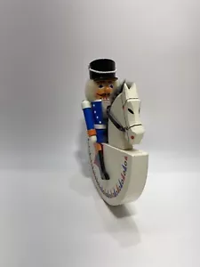 Erzgebirg Sachverständiger Soldat Schaukelpferd Nussknacker DDR - Bild 1 von 12