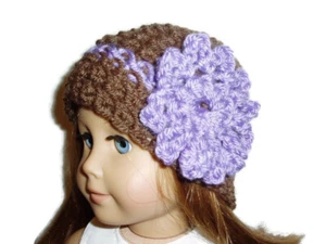 Sombrero de ganchillo para muñecas American Girl 18" muñeca ropa marrón con flor púrpura - Imagen 1 de 3