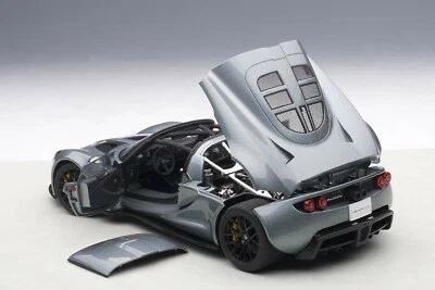 HENNESSEY VENOM GT GRIGIO ARGENTO AUTOART 75402 1/18 COUPE 2012 SILBER - Immagine 1 di 2