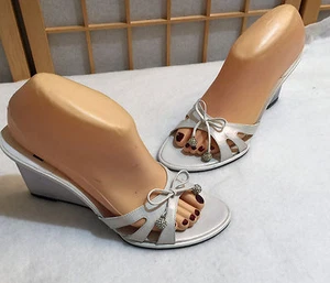 Stuart Weitzman White Wedding Bridal Wedge Sandal Shoe Women Size 8 B - Picture 1 of 9