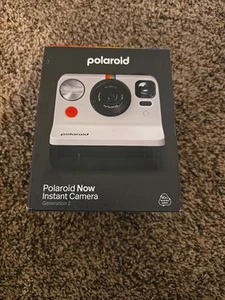 Polaroid - Now Instant Film Camera Generation 2 - Black & White NEW - Picture 1 of 3