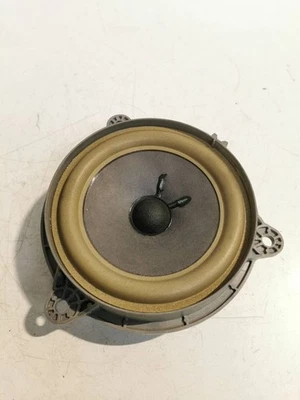 Renault Espace V (RFC) 2016 rear door speaker 281445901R LTR35229 - Image 1 of 3