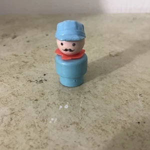 VTG 1986 Fisher Price Little People Blue Plastic Body & Head Train Conductor - Picture 1 of 4