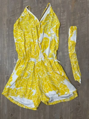 Romper Karina Grimaldi amarelo floral costas abertas XS - Imagem 1 de 4