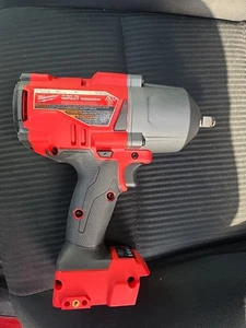 Milwaukee 2767-20 M18 FUEL Chiave a percussione coppia elevata 1/2" con anello di attrito - strumento - Foto 1 di 9