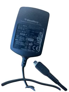 Genuine Blackberry PSM04R-050CHW1(M) AC Power Supply Adapter Phone Charger - Picture 1 of 2