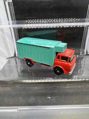 Vintage Lesney Matchbox Toy Car No 44 Refrigerator Truck GMC Cab-Over Red Green - Image 1 of 4